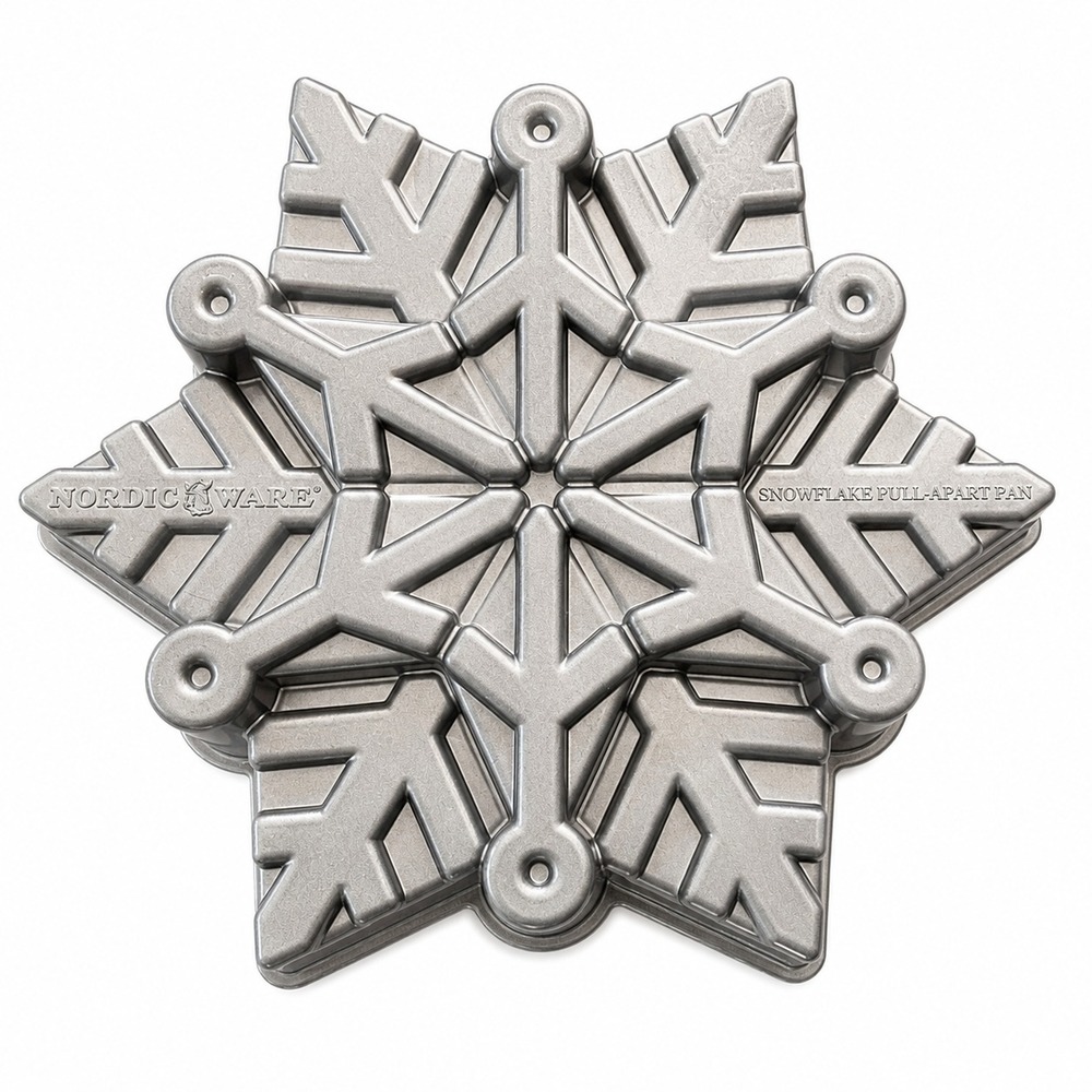 Nordic Ware Snowflake Pull Apart Cake Pan Cast Aluminum Winter Christmas Mold